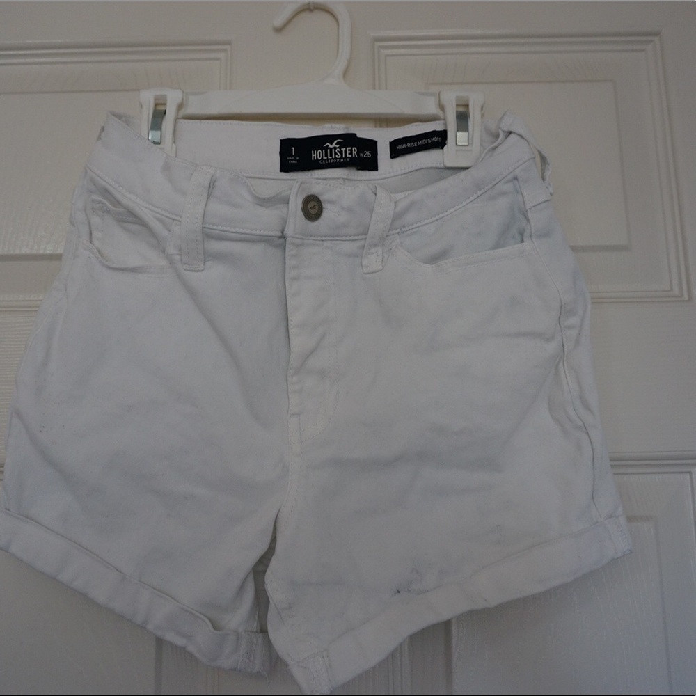 Holister  High-rise White shorts